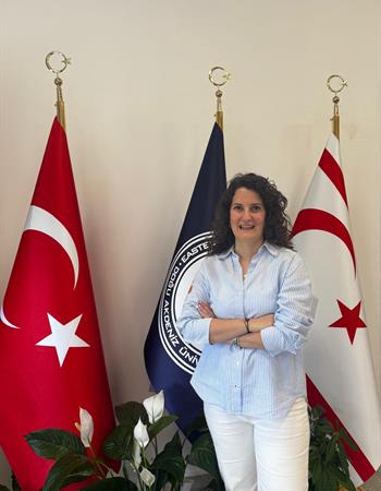 Assoc. Prof. Dr. IŞIL ÖZGÜL KALYONCU